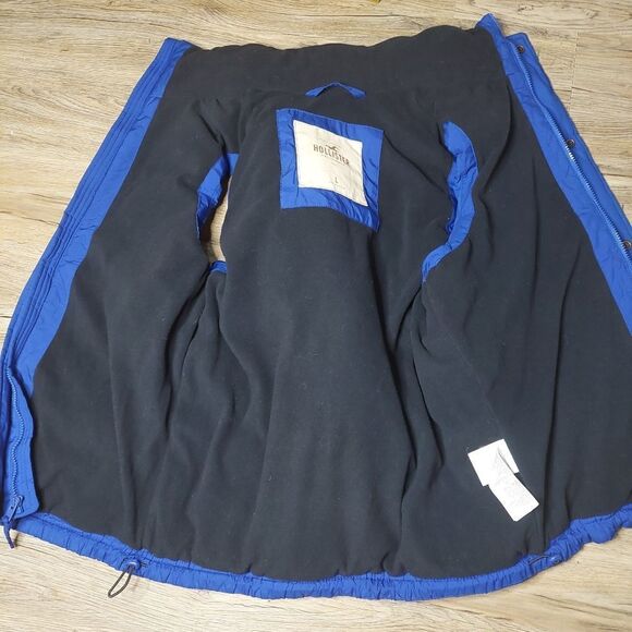 Men's  sz Large Hollister Body Warmer Puffer Vest. - Picture 12 of 14